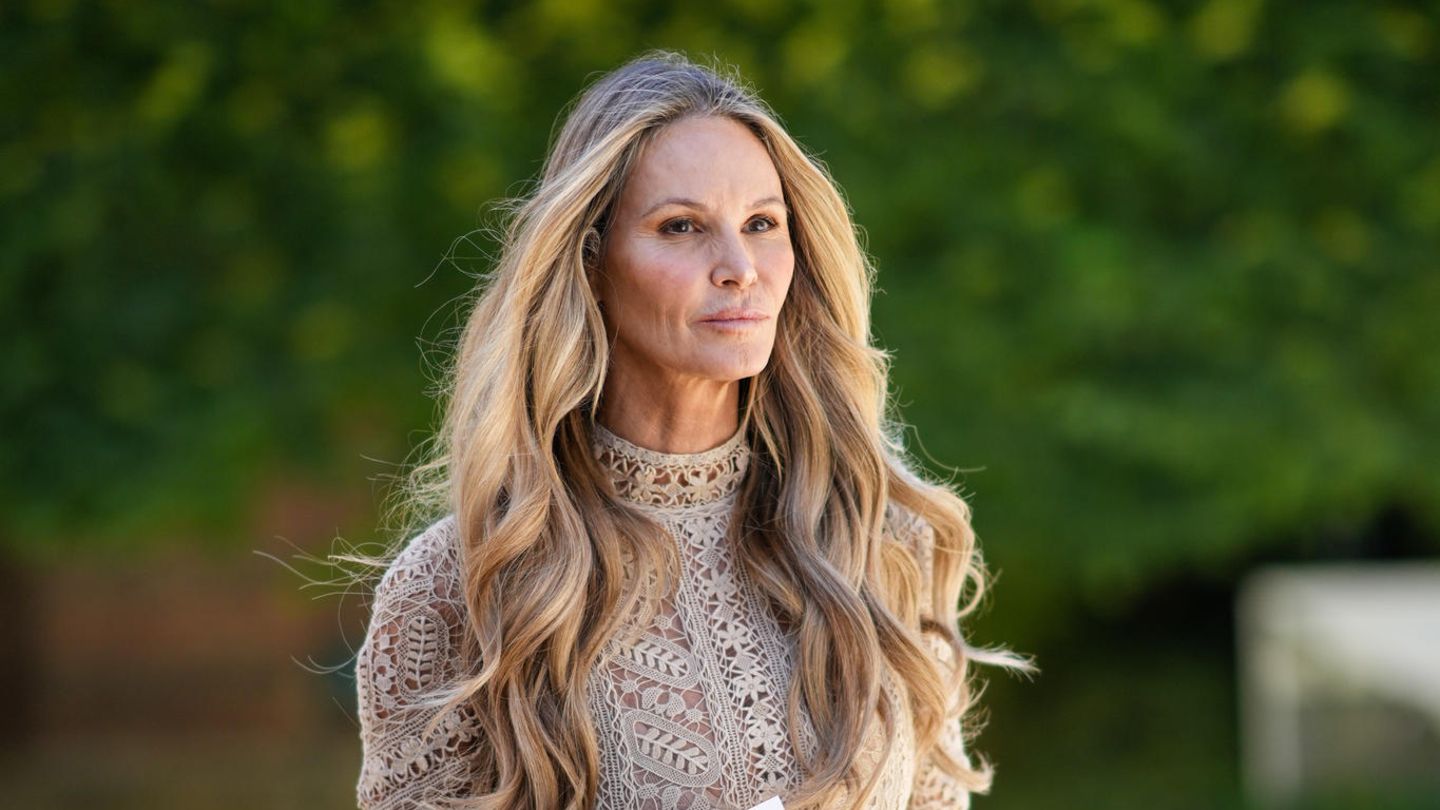 Elle Macpherson: Diese medizinische Entscheidung sorgte für großen Schock in ihrer Familie