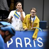 7. September 2024 Mit großem Jubel feuern Prinzessin Victoria und Prinzessin Estelle im Sportzentrum von Clichy-sous-Bois den schwedischen Radsportler Henrik Marvig an.