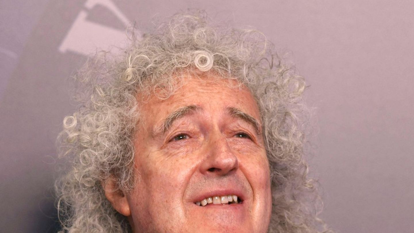 Queen-Gitarrist Brian May: Nach Schlaganfall wieder beim Cricket