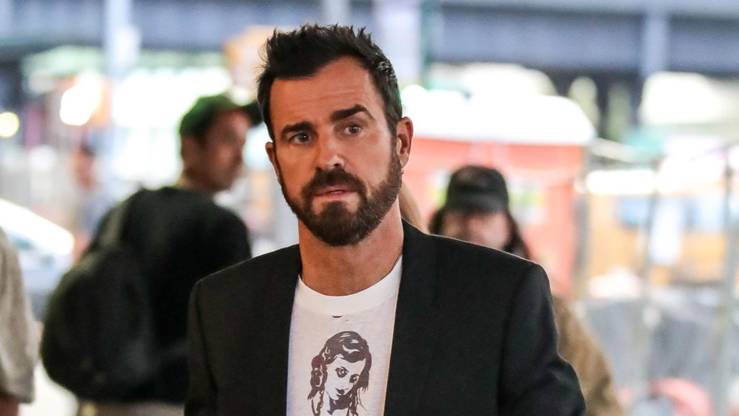 Justin Theroux: Reist er mit Vorliebe nackt? Jetzt spricht er Klartext