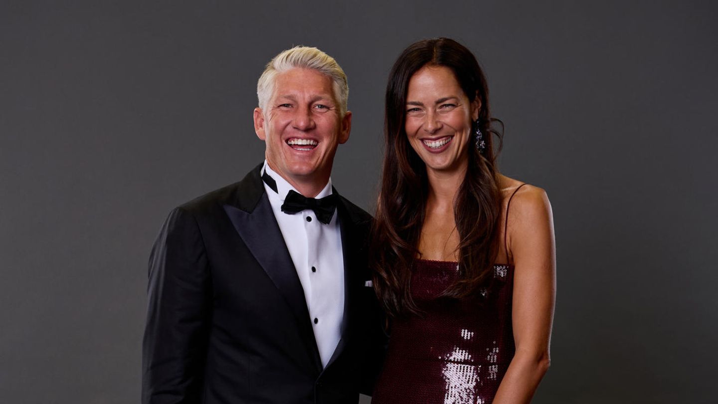 Couple-Looks: Ana Ivanovic zieht mit figurbetonter Traumrobe alle Blicke auf sich