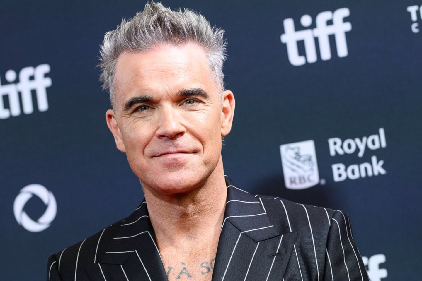 Robbie Williams feels the career path is bad.