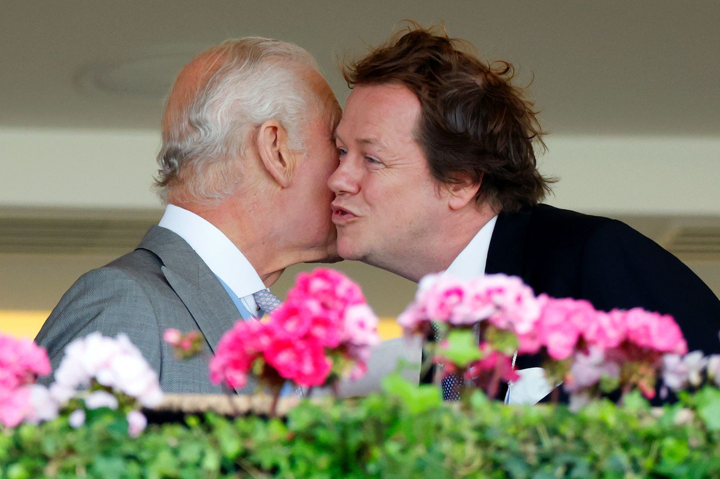 Koning Charles en Tom Parker Bowles