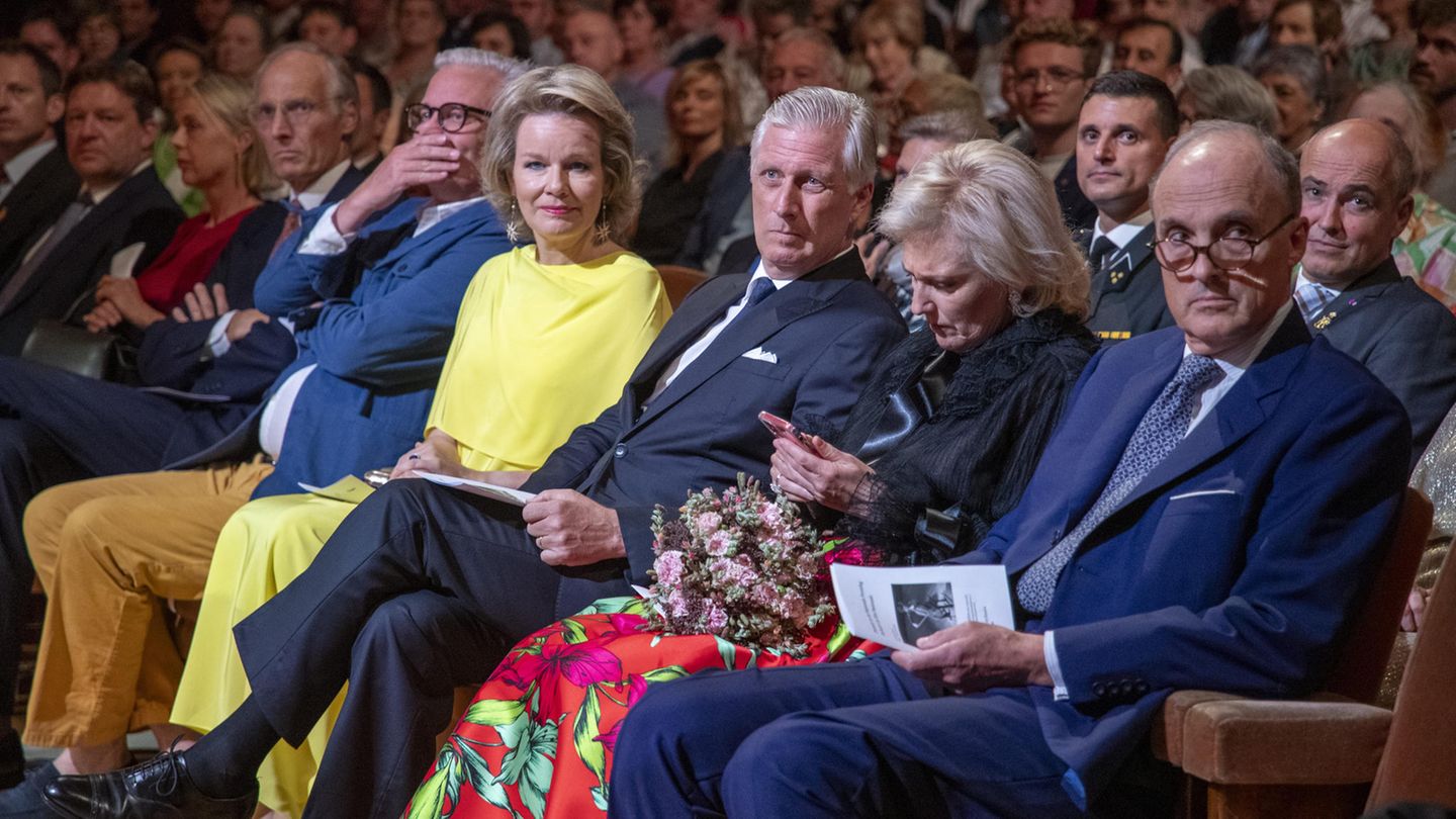 Prinz Laurent Über Vaterschaft: Uneheliches Kind Bei Belgien Royals - 5k8u05f
