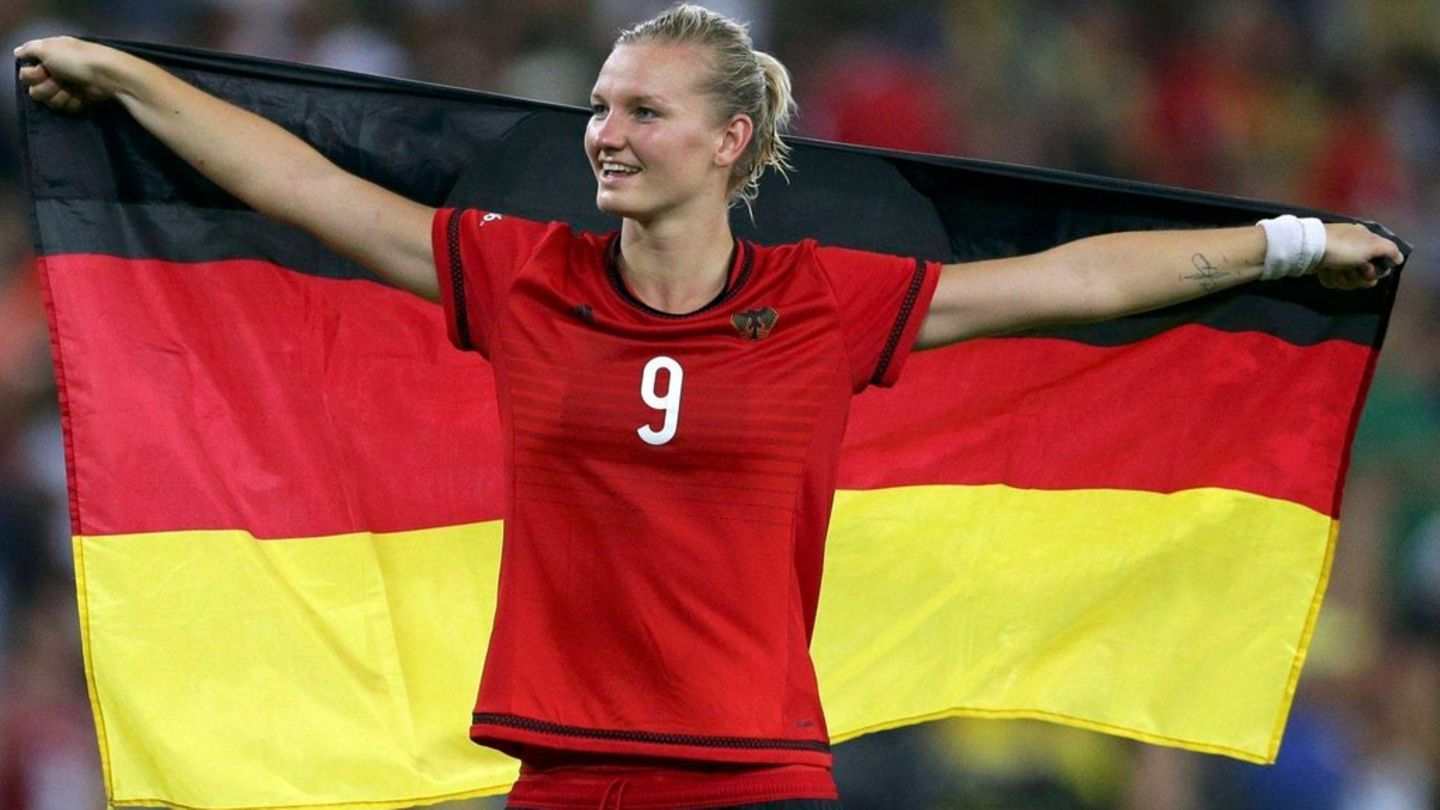 Alexandra Popp: Sie beendet ihre DFB-Karriere