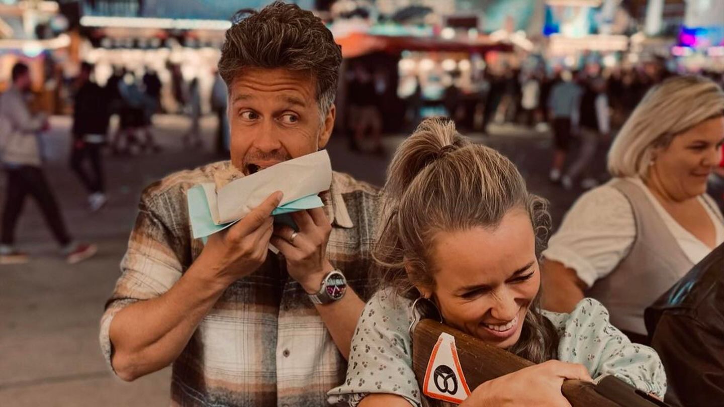 Annemarie + Wayne : Beim Wiesn-Ausflug beeindruckt Annemarie ihre Liebsten