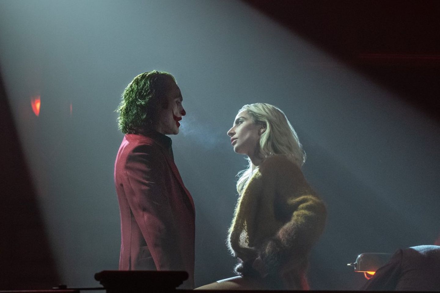 The new Albtraum couple Gothams: Joaquin Phoenix as Joker and Lady Gaga as Harley Quinn.