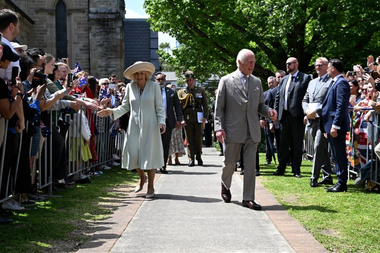 King Charles III. and King Camilla after the Gottesdienst.