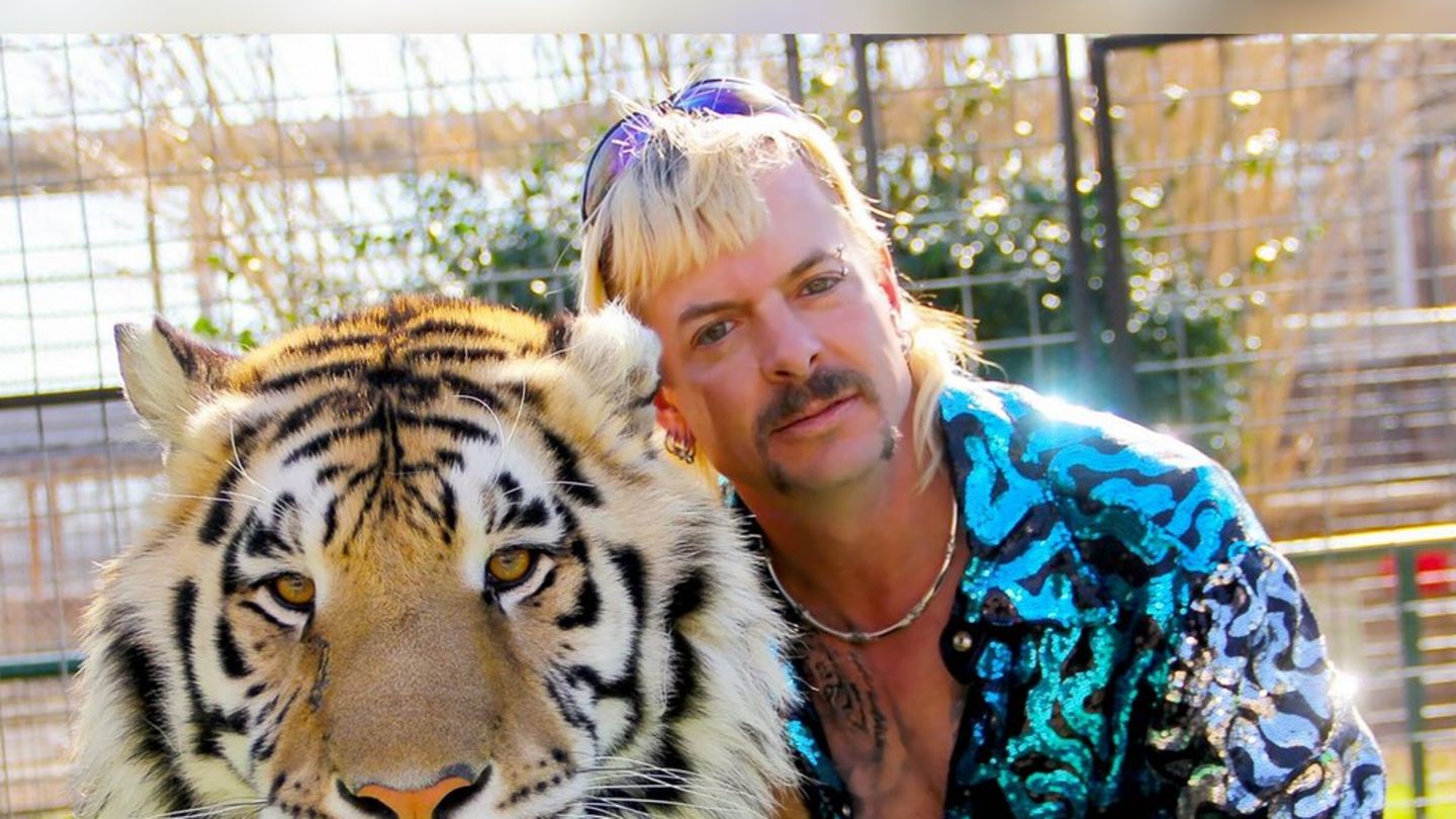 joe-exotic-verlobung-hinter-gittern