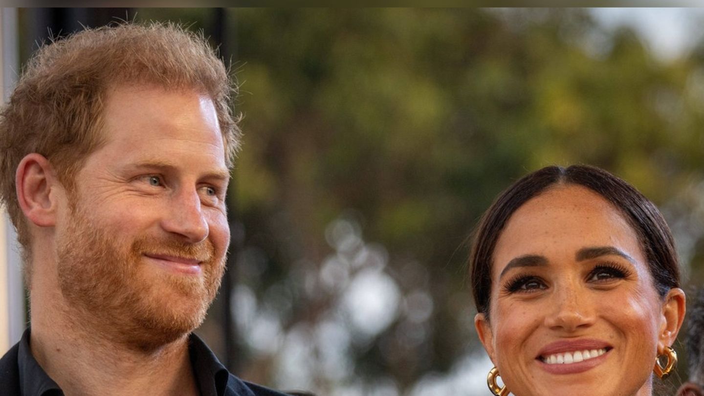 prinz-harry-und-herzogin-meghan-sie-berraschen-mit-video-botschaft