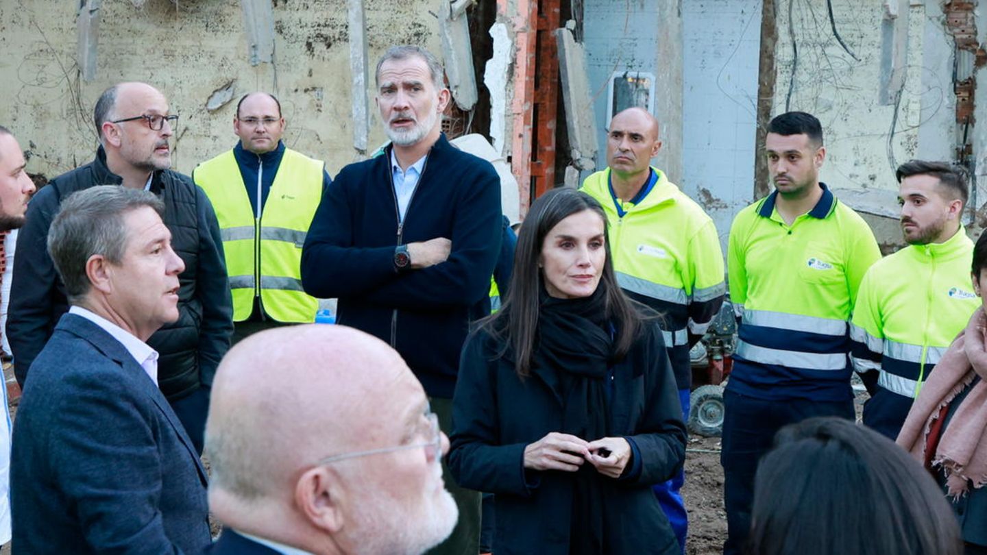 König Felipe + Königin Letizia: Nächster Besuch im Katastrophengebiet verlief anders als erwartet