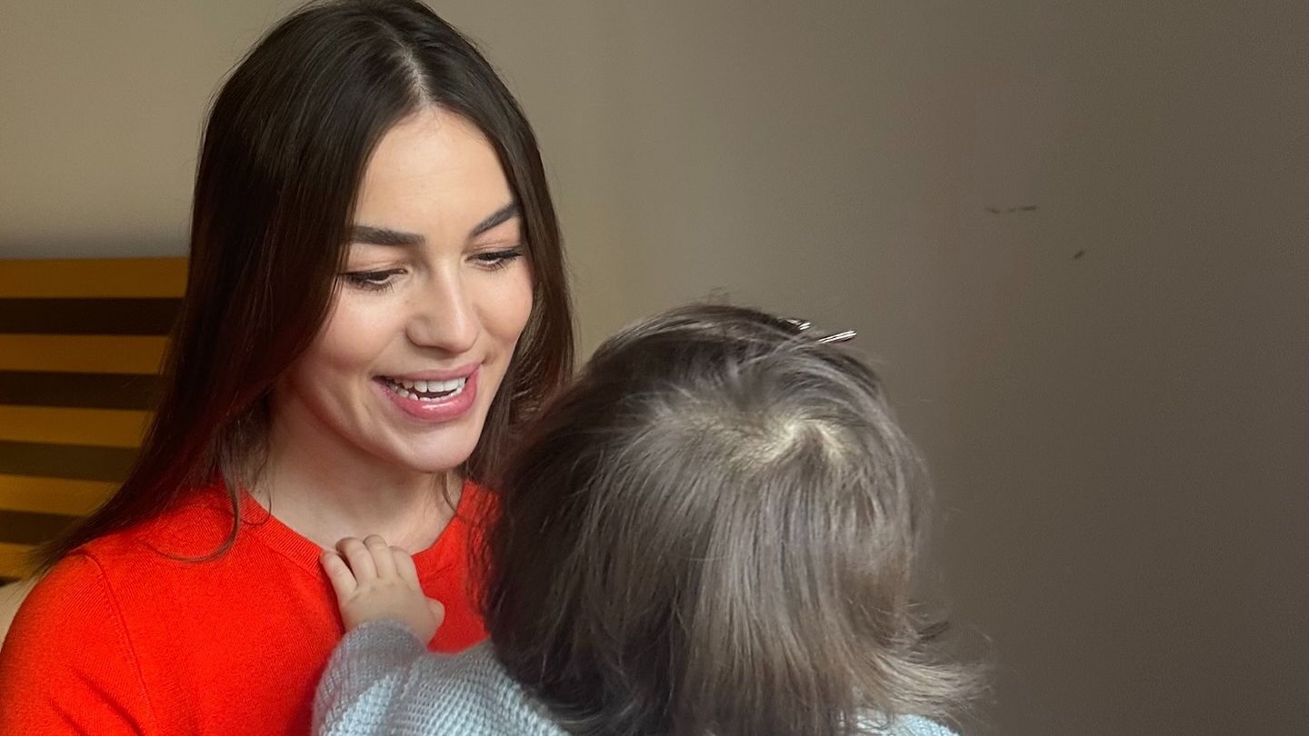 Renata Lusin: Während "Let’s Dance"-Tour! Baby Stella feiert großen Meilenstein