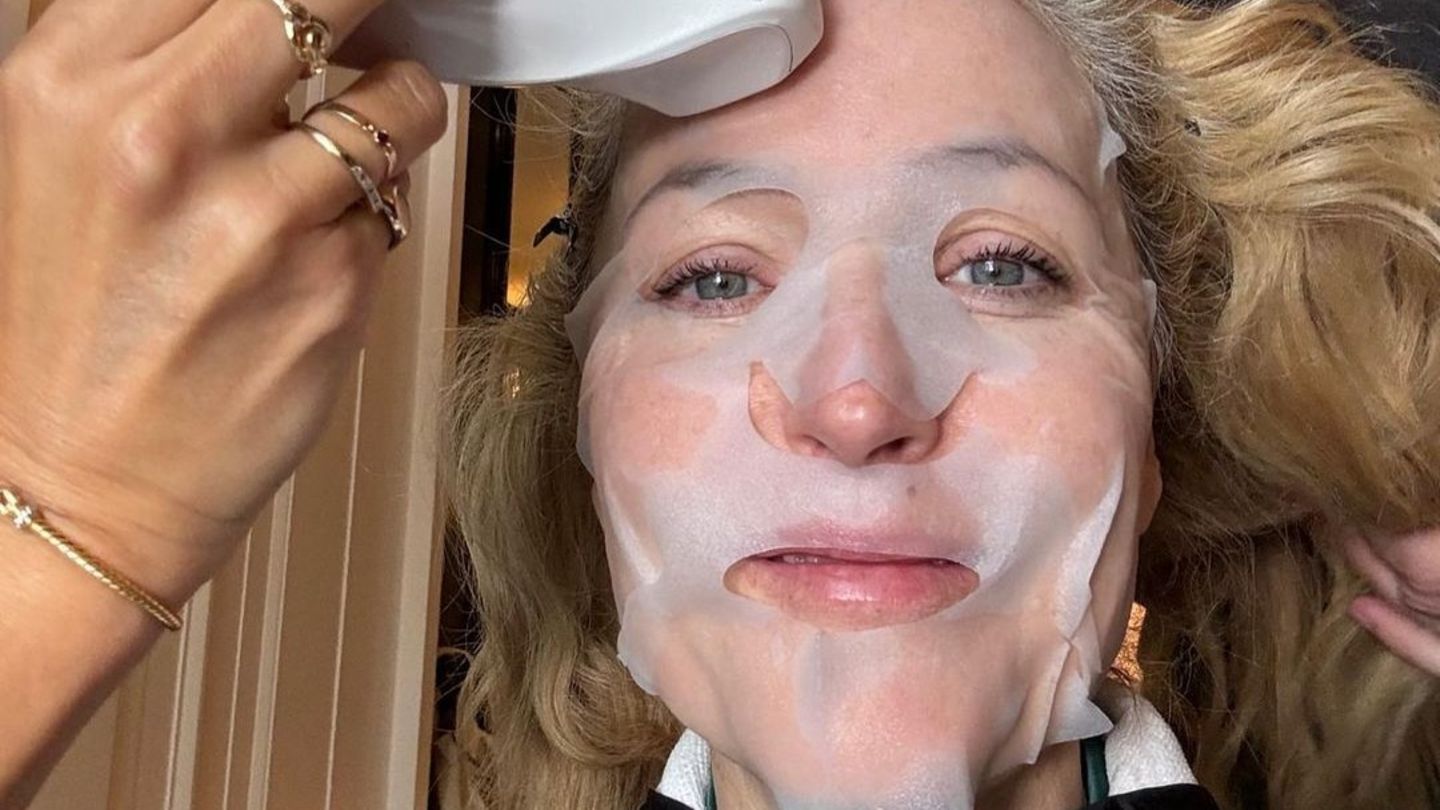 stars-im-beauty-fieber-dieser-hollywood-star-g-nnt-sich-ein-beauty-treatment-der-extraklasse