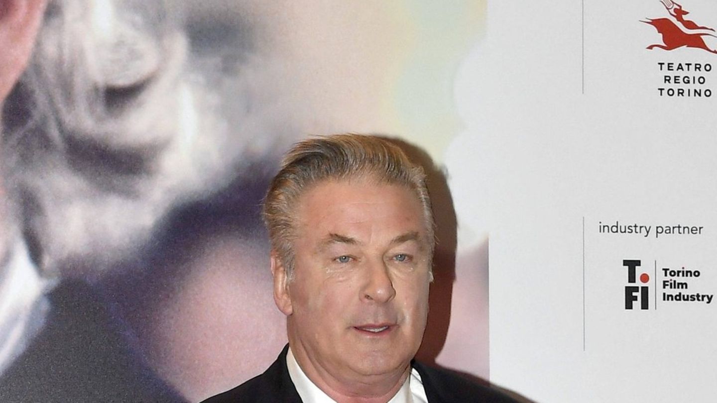 alec-baldwin-er-m-chte-sich-rust-nicht-ansehen