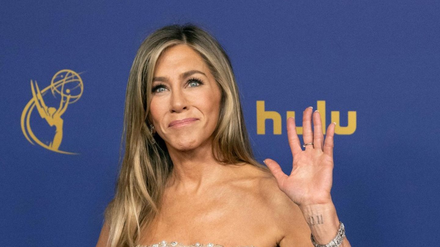 Jennifer Aniston: Seltenes Bild von ihrem "Friendsgiving"