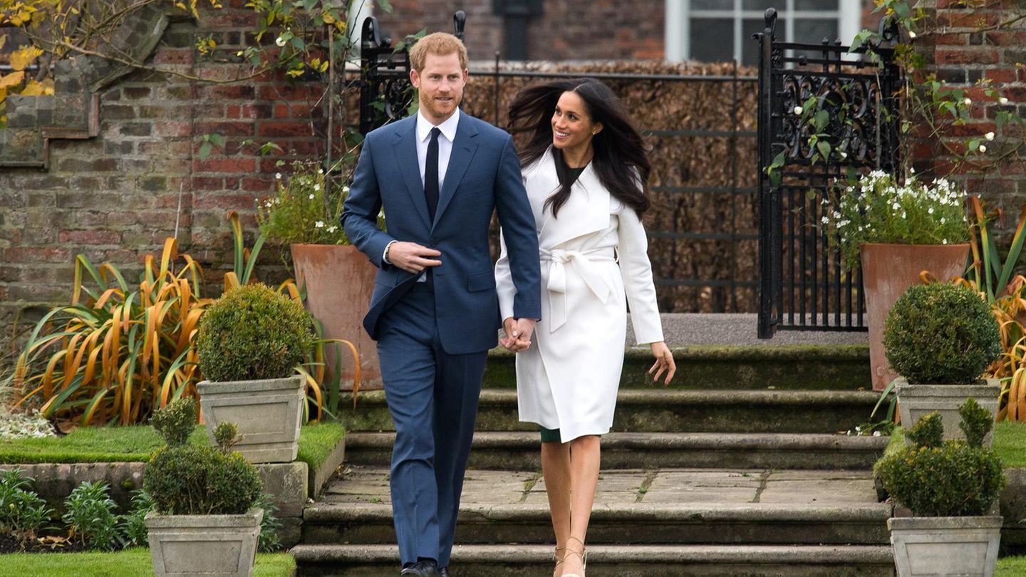 Meghan-Catherine-Co-Strahlend-verk-ndeten-Harry-und-Meghan-vor-sieben-Jahren-ihre-Verlobung