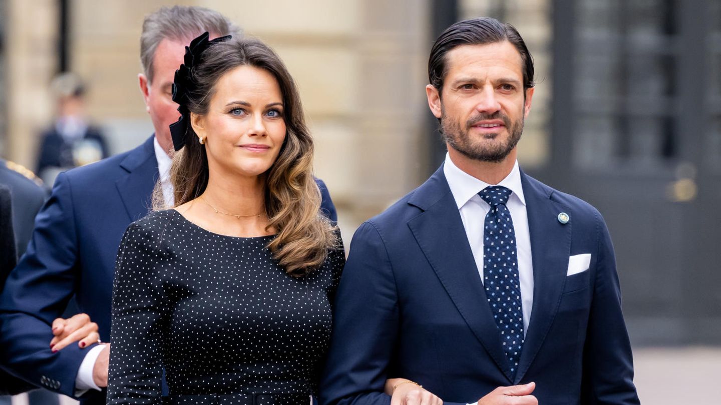 Prinz Carl Philip Sofia Pers Nliche Worte An Gabriels Tauftag Gala De