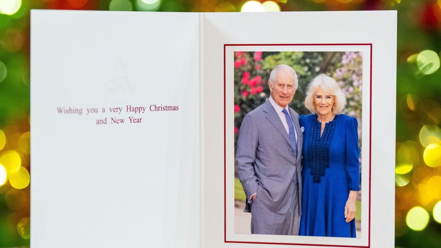 k-nig-charles-k-nigin-camilla-ihre-offizielle-weihnachtskarte-wurde-ver-ffentlicht