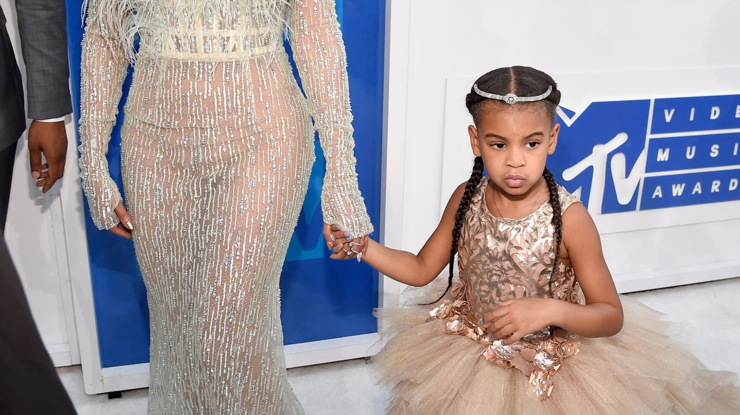 Star-Kids: Blue Ivy ist mittlerweile größer als Mama Beyoncé