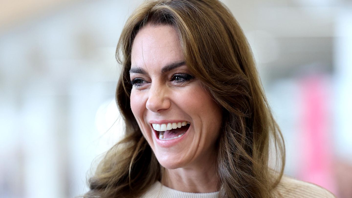 Catherine-Princess-of-Wales-Vergleichsfotos-beweisen-Diese-Make-up-Farben-stehen-ihr-am-besten