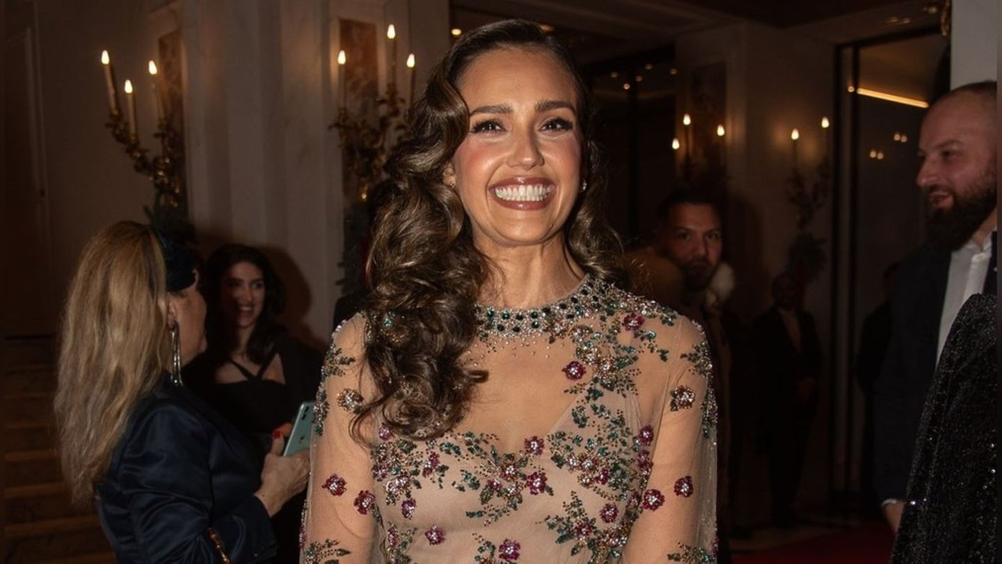 Jessica Alba: Strahlender Auftritt in Rom