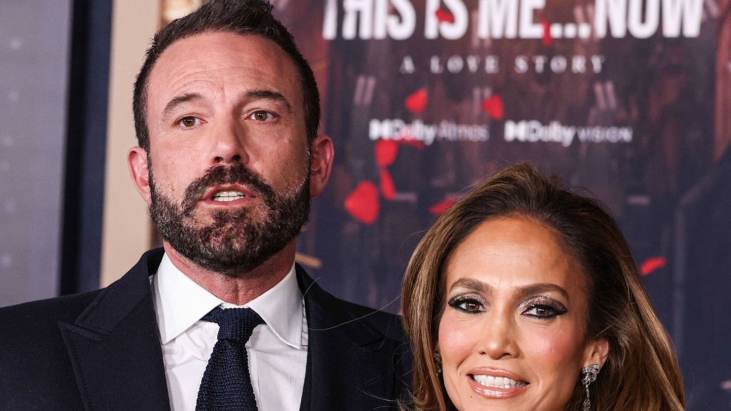 ben-affleck-und-jennifer-lopez-weihnachtsgeschenke-statt-rosenkrieg