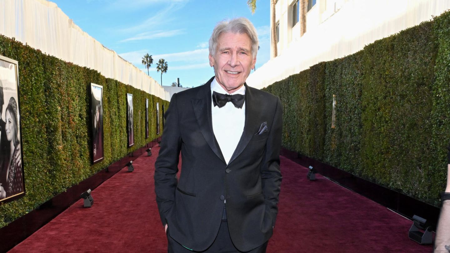 Harrison-Ford-Harrison-Ford-zeigt-sich-erstmals-mit-Tochter-Georgia-auf-dem-roten-Teppich