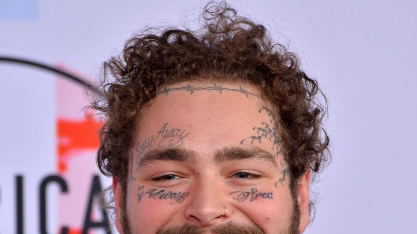 post-malone-darum-gab-er-einer-kellnerin-20-000-dollar