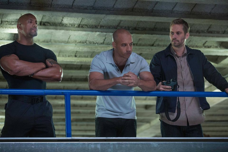 Dwayne Johnson, Vin Diesel und Paul Walker (†) in "Fast & Furious 6" im Jahr 2013.