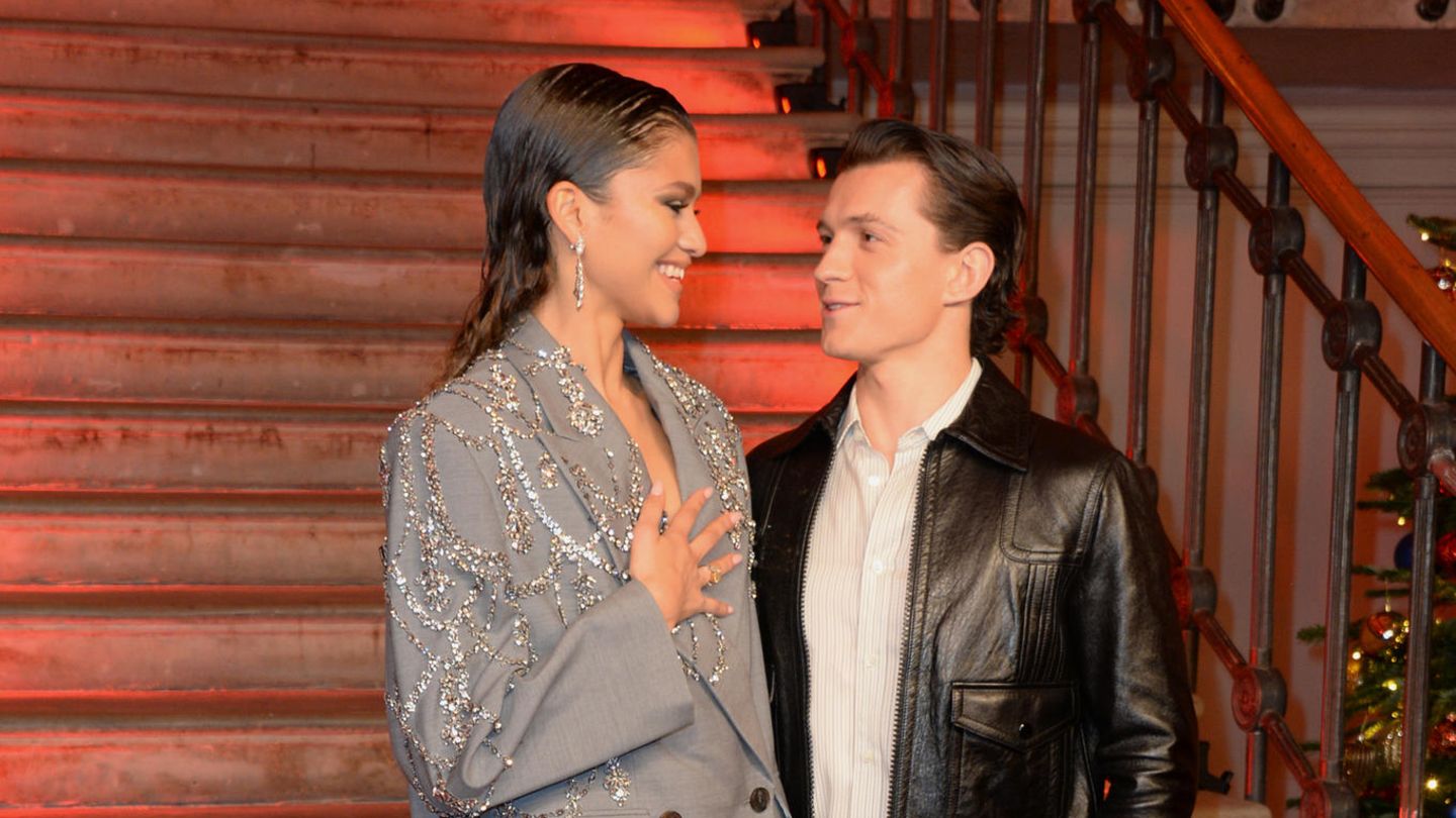 Zendaya + Tom Holland: Vater des Schauspielers plaudert Verlobungsdetails aus