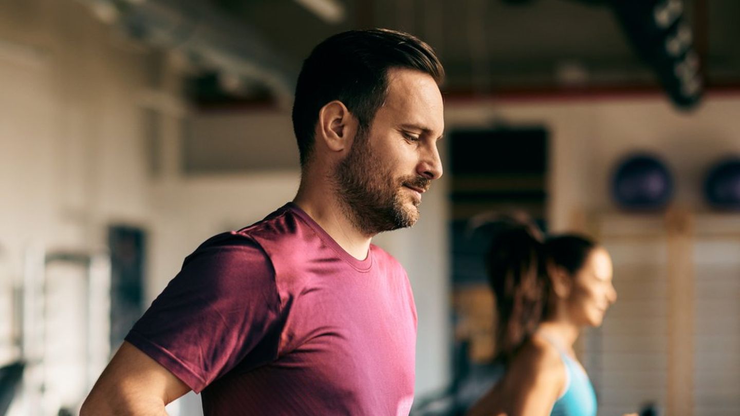 Mindset-Challenge oder Burnout-Gefahr?: Was bringt der Fitnesstrend "75 Hard"?