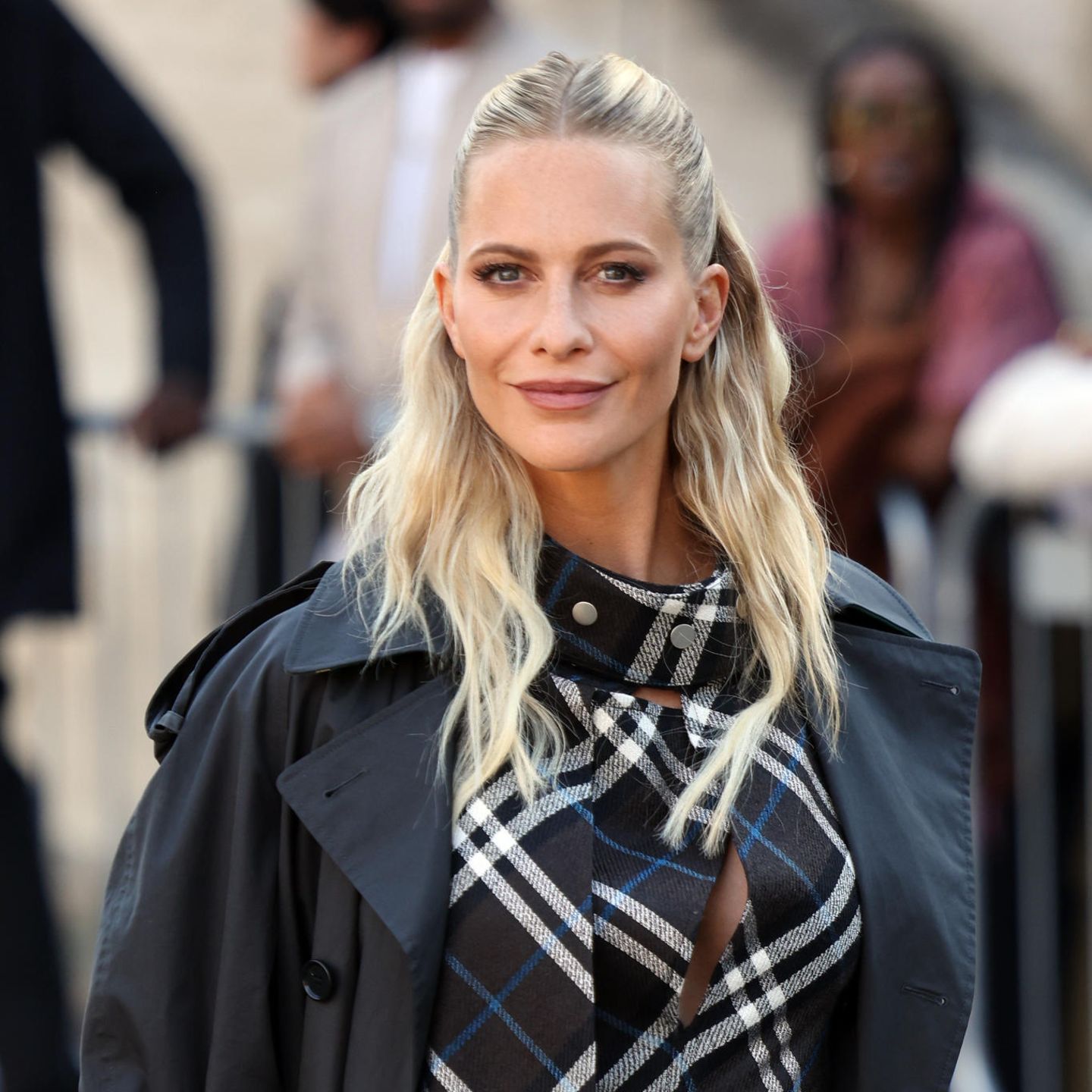 Poppy Delevingne ist mit 1. Kind schwanger: Konnte es nicht ..., حجم الصورة 1440x1440