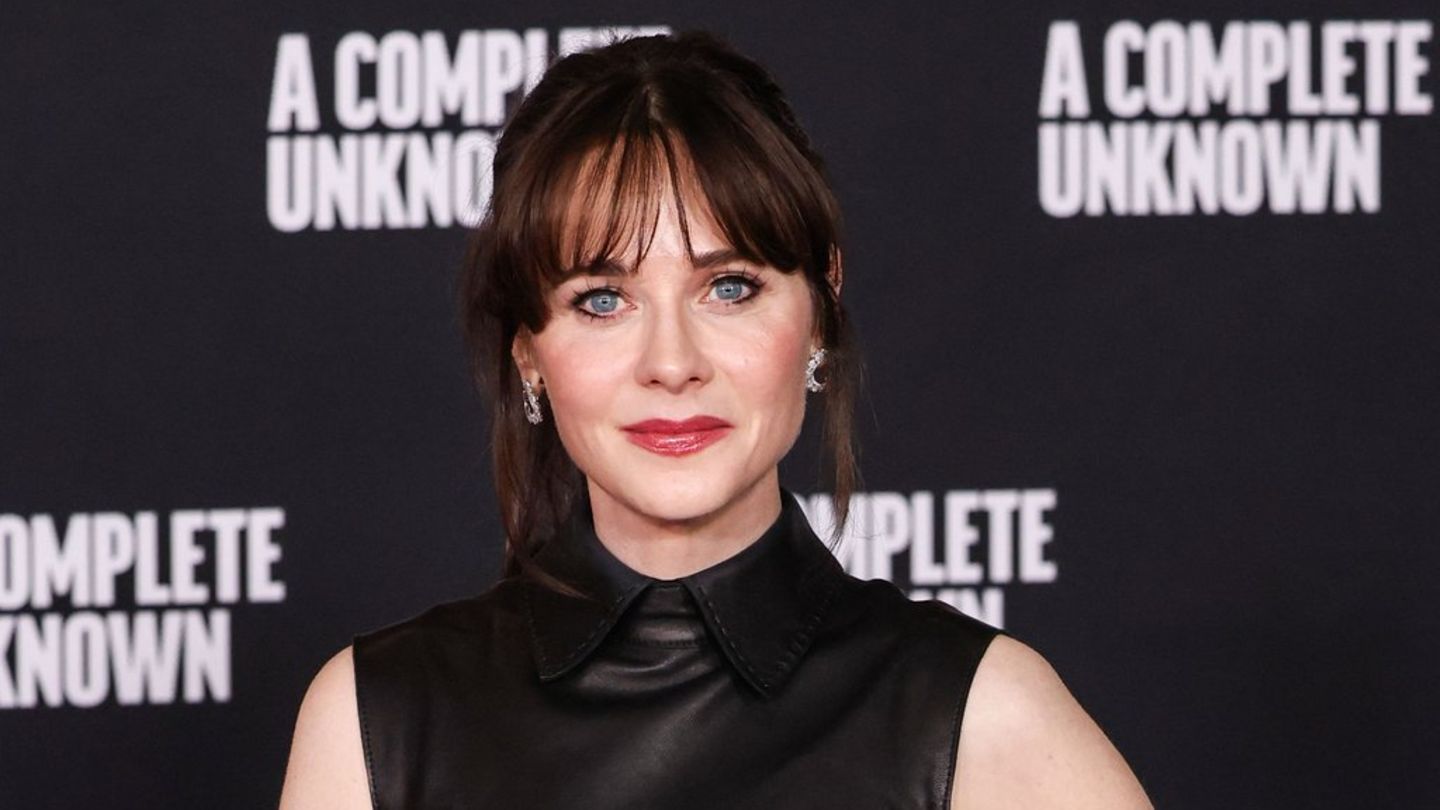 Br-nde-in-Los-Angeles-Zooey-Deschanel-verlor-ihr-Elternhaus