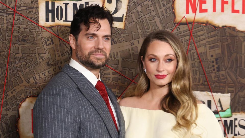 Henry Cavill und Natalie Viscuso bei der "Enola Holmes 2"-Premiere im Oktober 2022. 