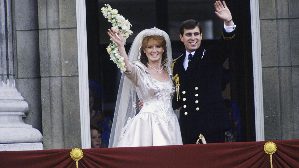 Sarah Ferguson und Prinz Andrew bei ihrer Hochzeit