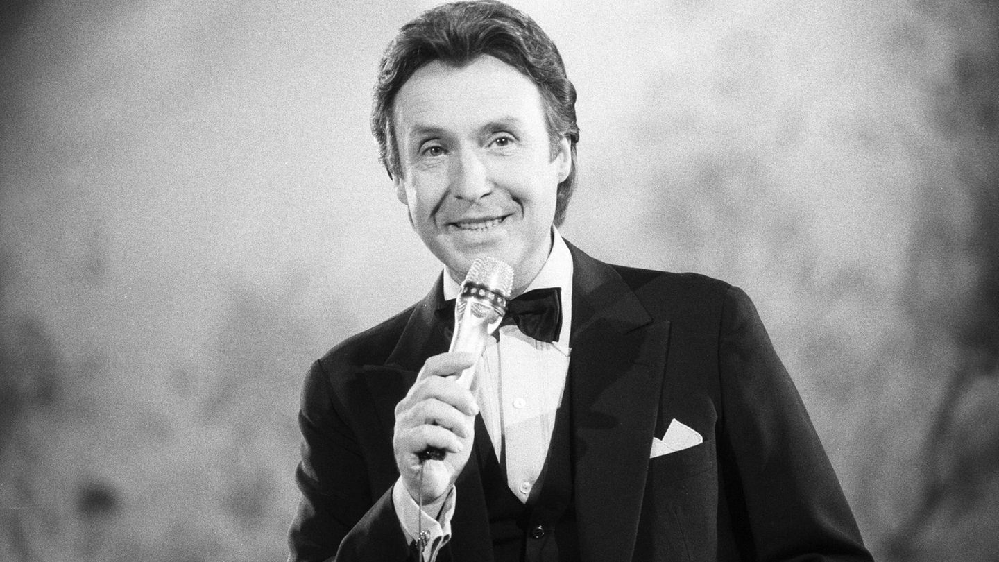 Peter Alexander - Starporträt, News, Bilder | GALA.de