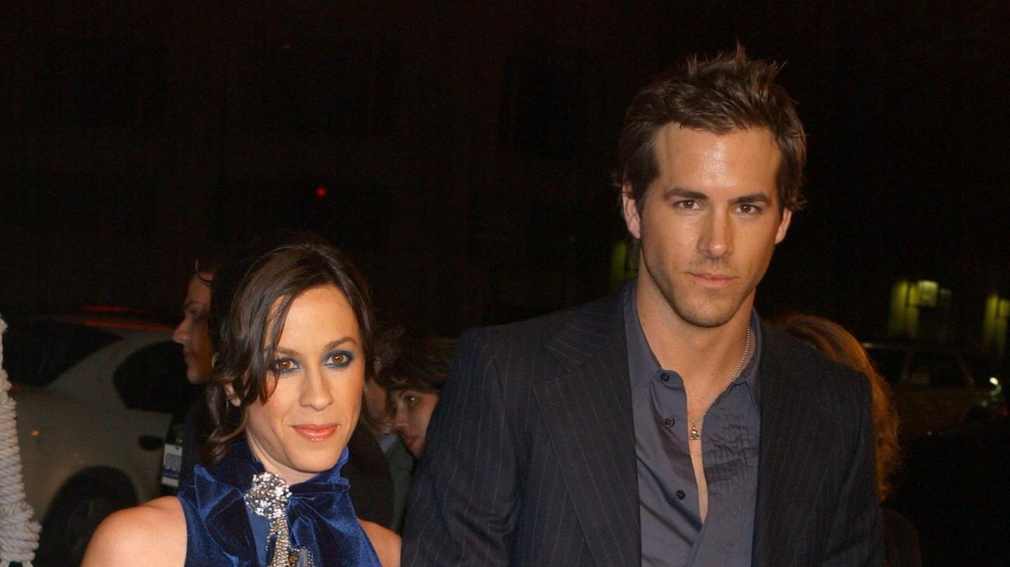 Ryan Reynolds: Ryan Reynolds' Ex-Verlobte Alanis Morissette musste nach Trennung in Therapie