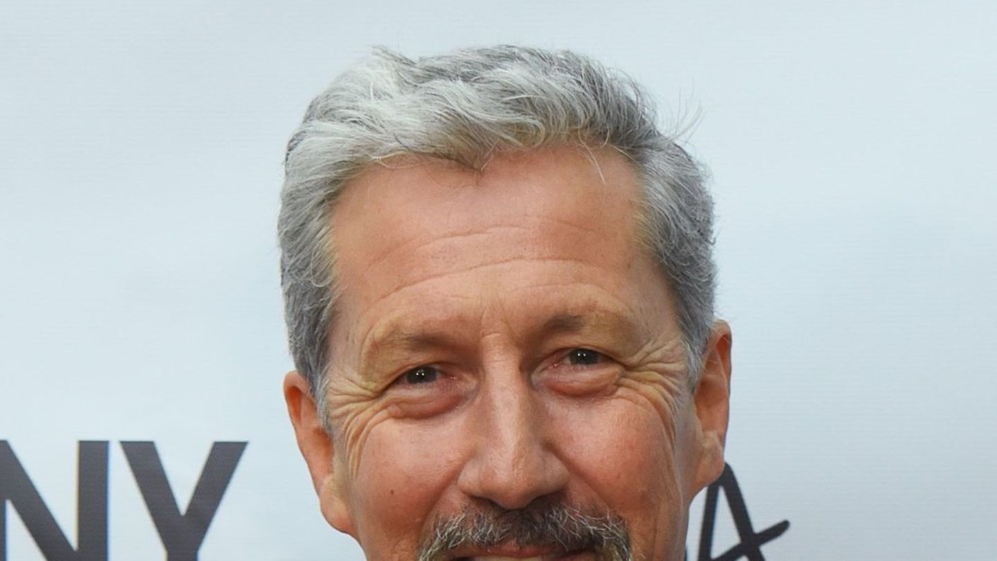 Charles Shaughnessy: "Mr. Sheffield" wird 70 Jahre alt