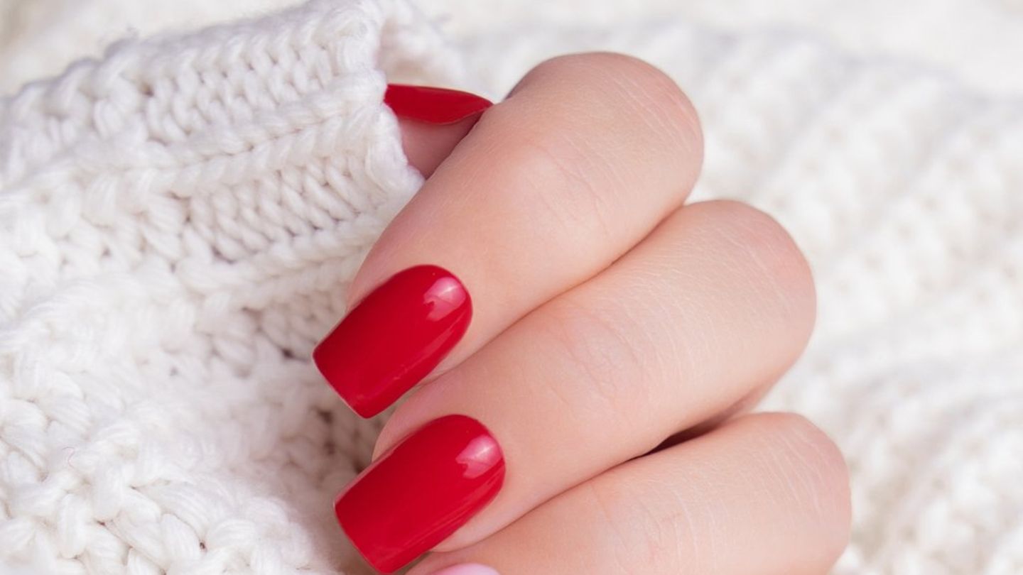 Herzchen und mehr: Drei süße Naildesigns zum Valentinstag