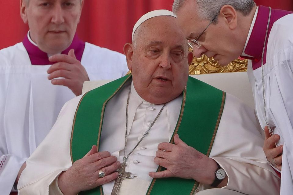 Seit Wann Ist Franziskus Papst Papst Franziskus: Weiter Sorge um den 88-Jährigen | GALA.de