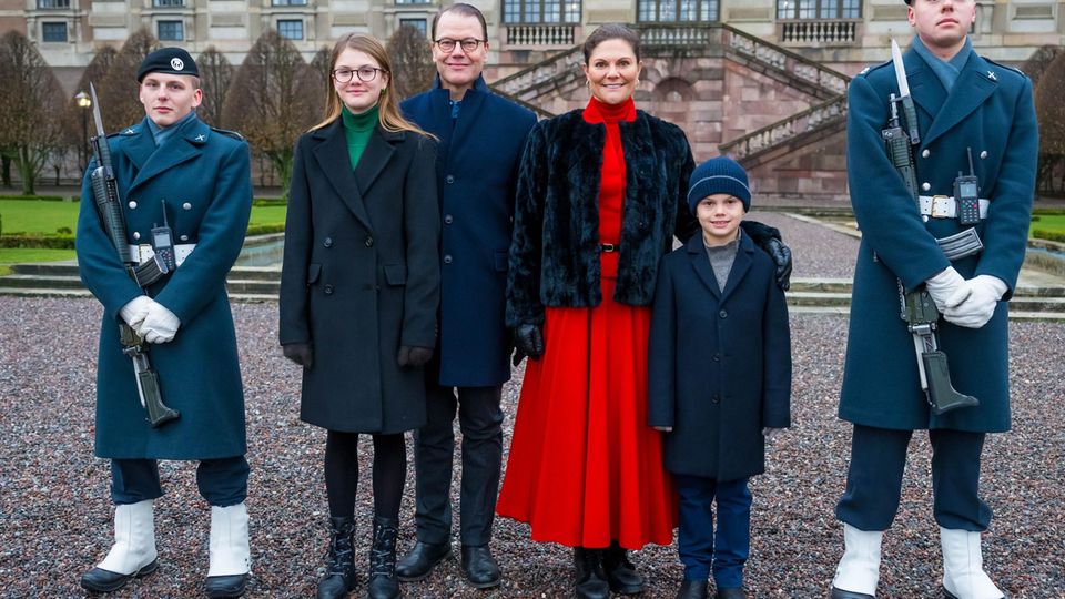 Prinzessin Estelle, Prinz Daniel, Prinzessin Victoria und Prinz Oscar am 24. Dezember 2024. 