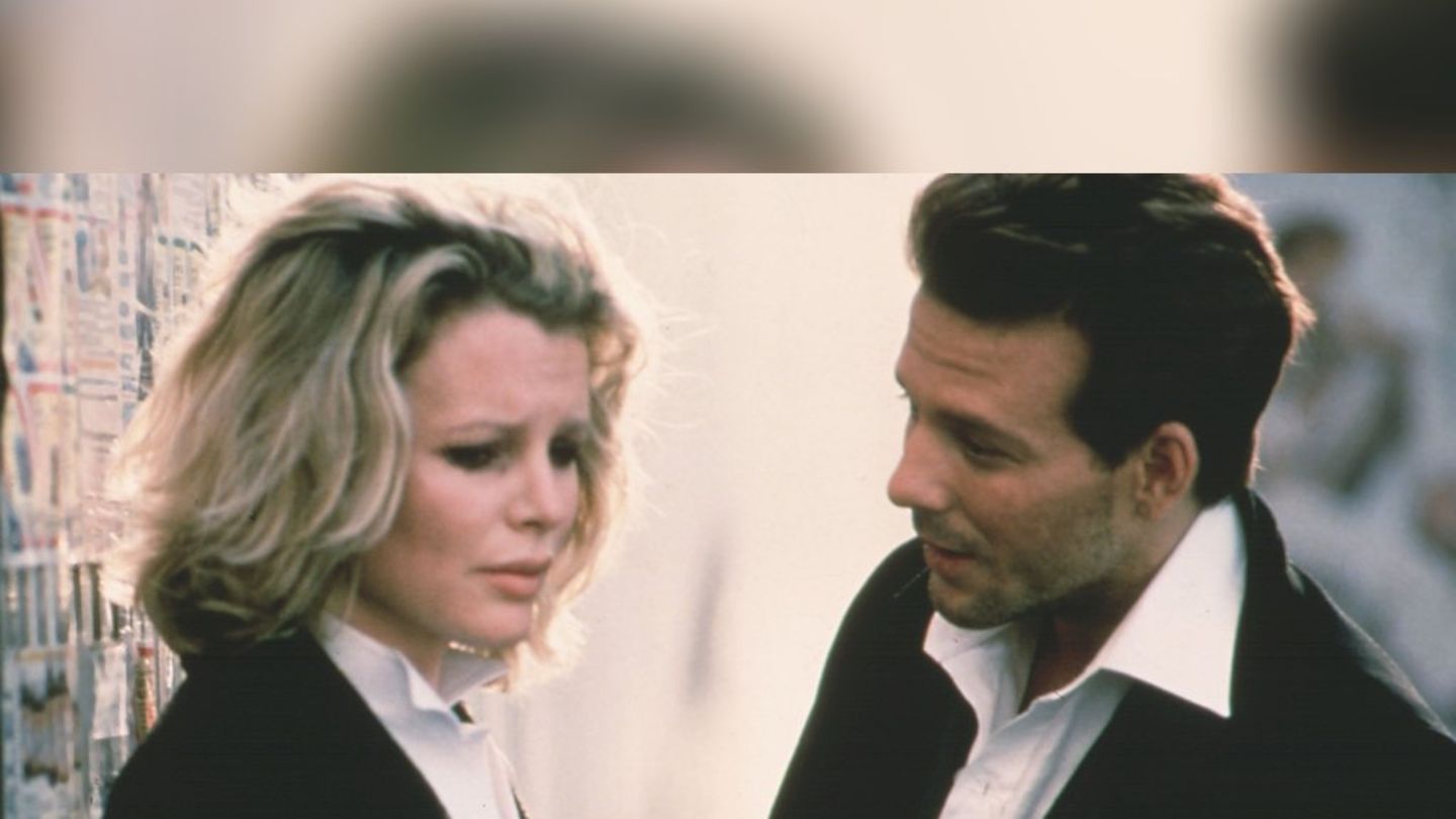 Kim Basinger und Mickey Rourke in "9½ Wochen": Doch kein Streit hinter der Kamera?