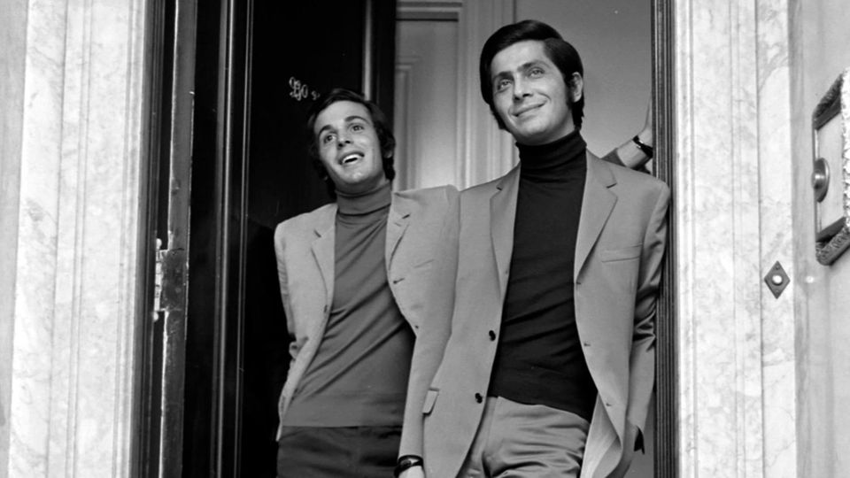 Giancarlo Giammetti und Valentino Garavani im September 1967 in New York, nachdem sie am  Coty Fashion Awards Dinner teilgenommen hatten. 