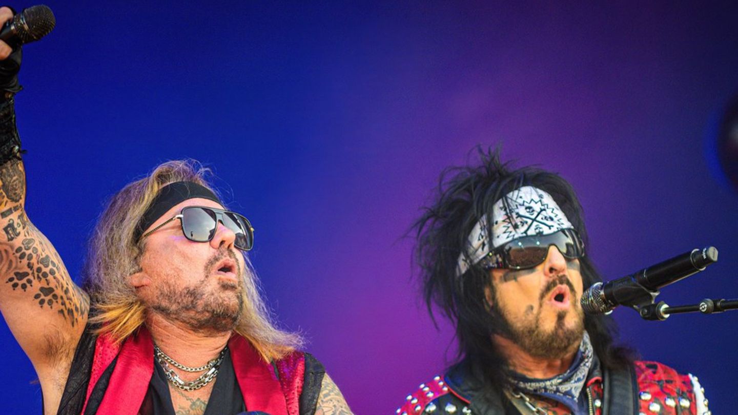 "Notwendiger medizinischer Eingriff": Mötley Crüe verschieben Shows in Las Vegas