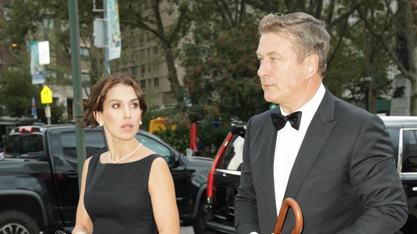 Alec + Hilaria Baldwin: Hilaria und Alec Baldwin fetzen sich während TV-Interview