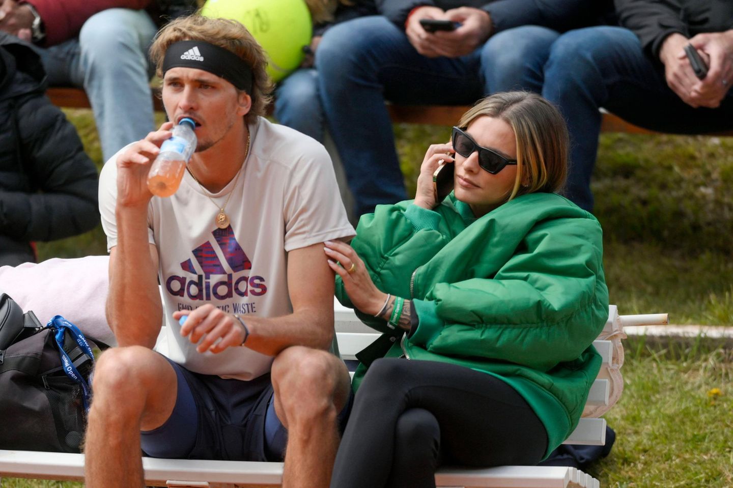 Alexander Zverev offenbart pychische Probleme – und zieht sich zurück |  GALA.de