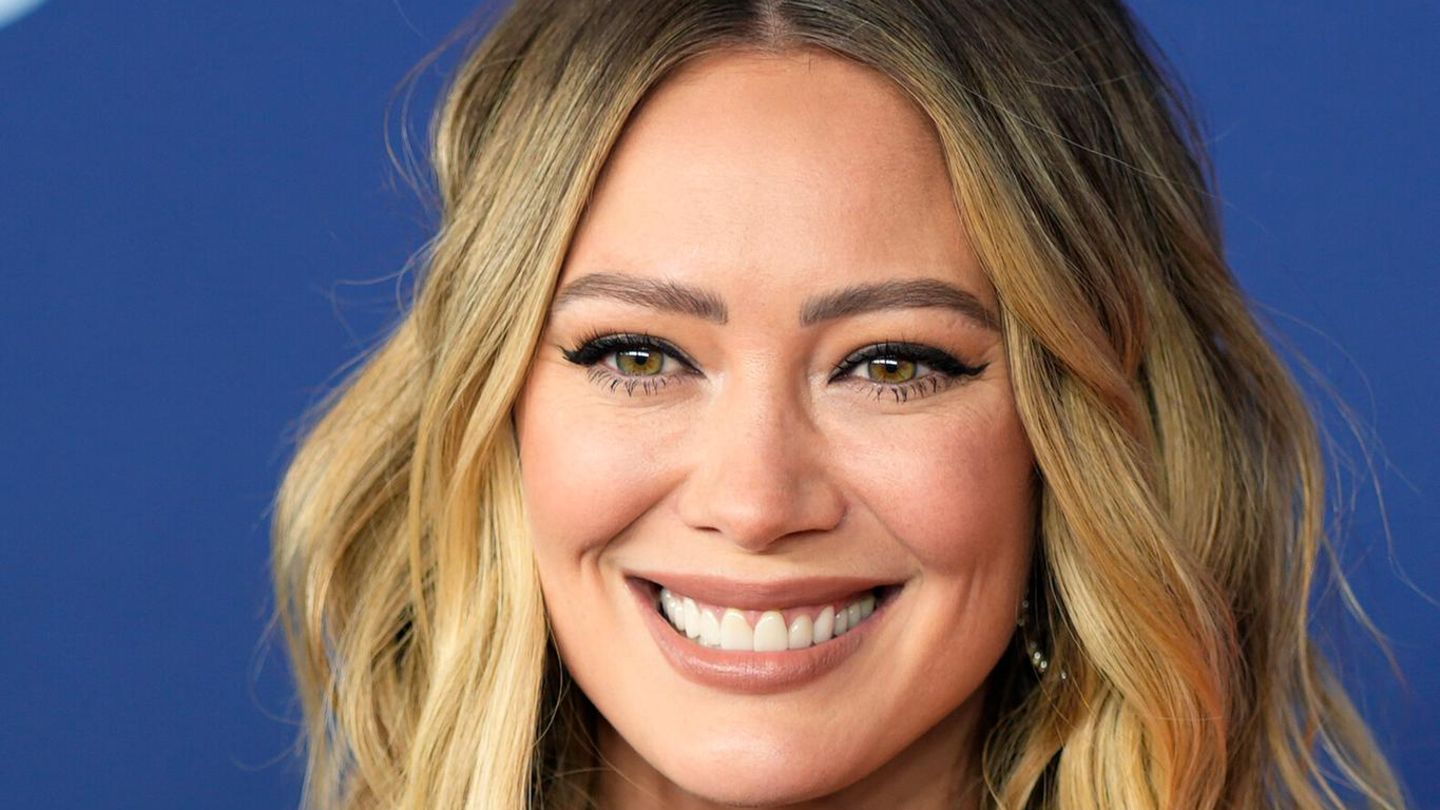 Ops Botox Botox + OPs: Fans spekulieren: Hat Hilary Duff ihrem Gesicht mit ...