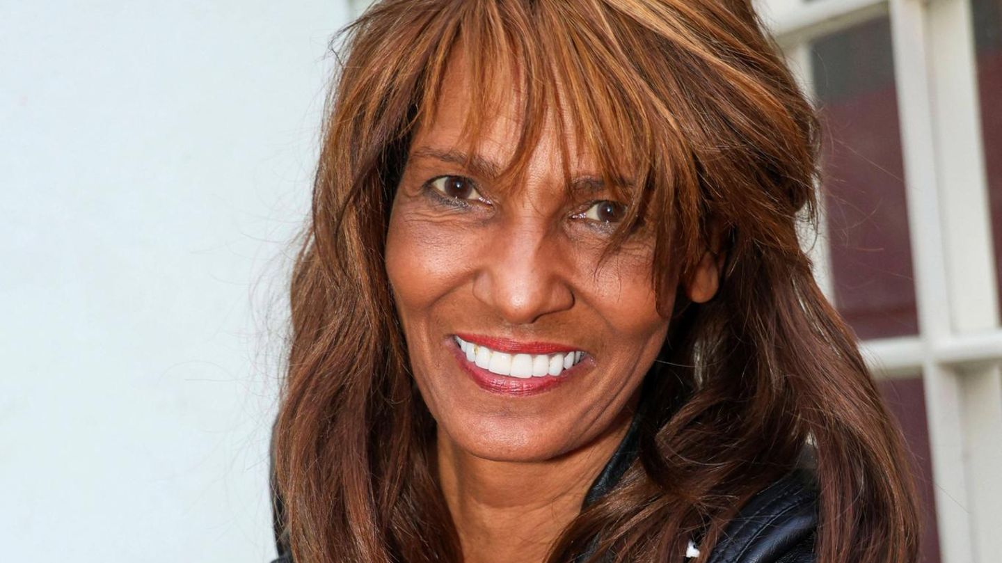 Nadja-Abd-el-Farrag-60-Jenny-Elvers-findet-deutliche-Worte