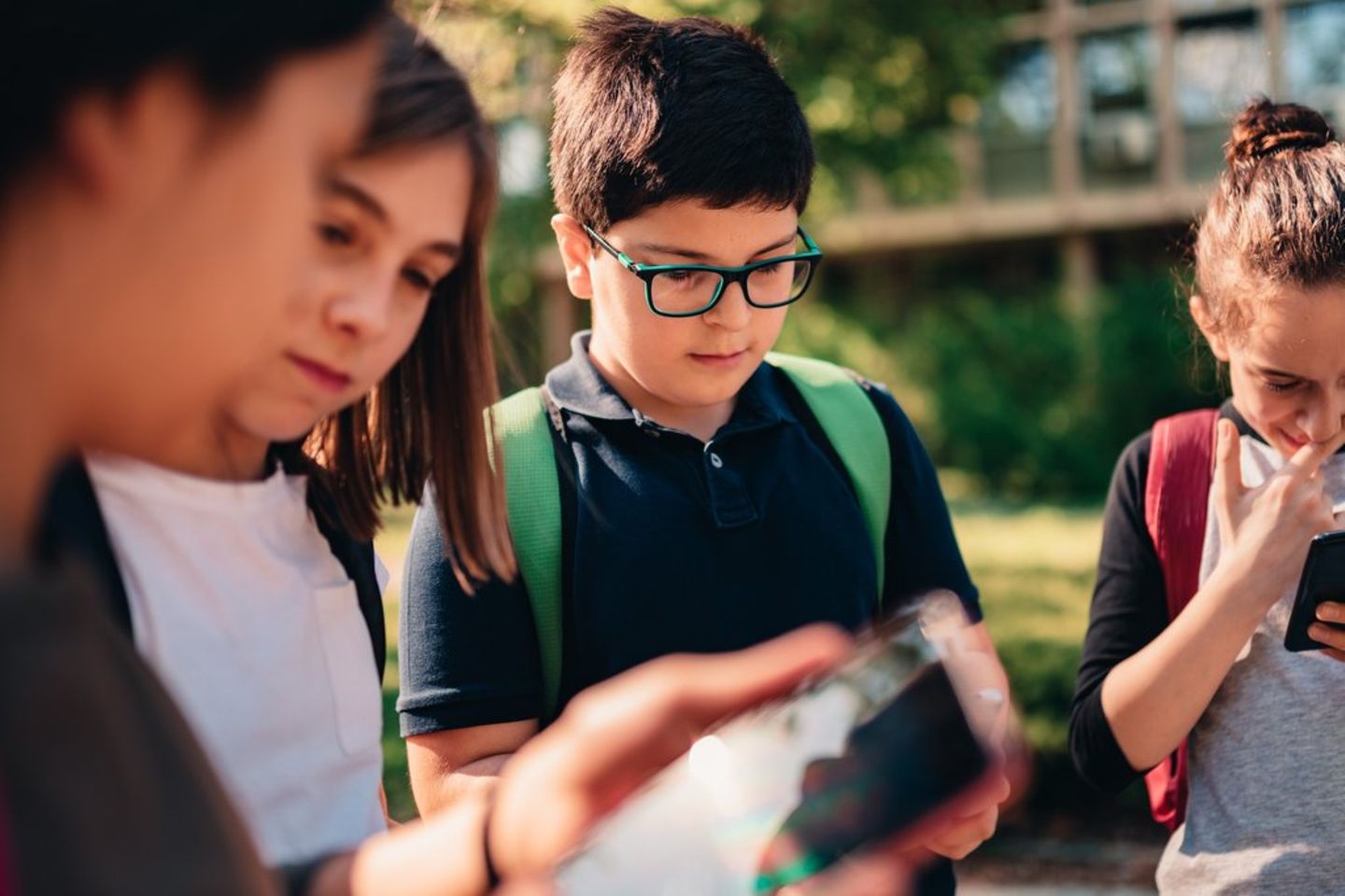 Smartphones sind unter Schülern allgegenwärtig.