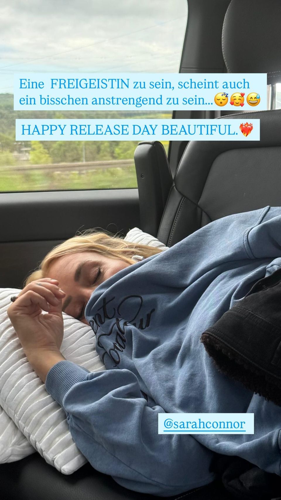 Florian Fischer feiert das neue Album seiner Liebsten Sarah Connor mit einem kleinen Scherz.